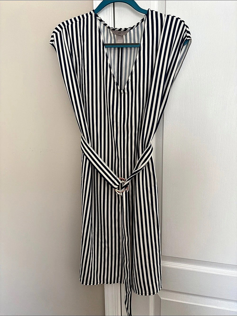 H&M Striped Midi Dress in Blue & White Size 14 Like New